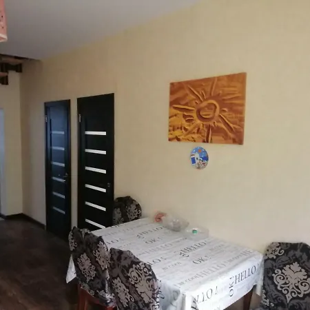 Komnata V Gostevom Dome Na Metro Osokorki Guest house